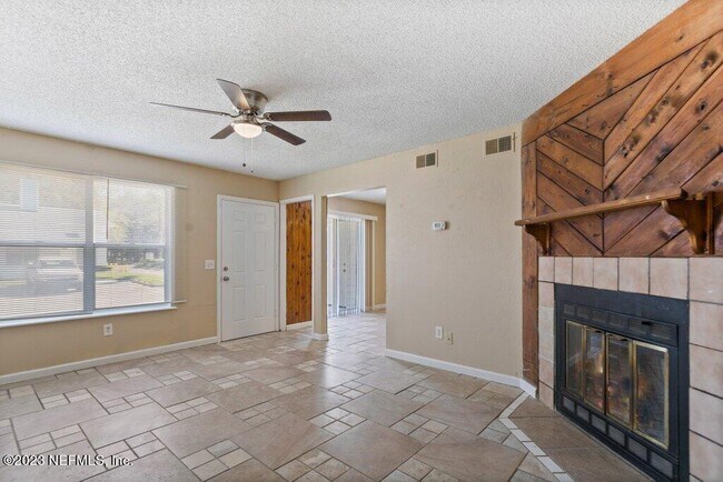 Building Photo - 791 Assisi Ln