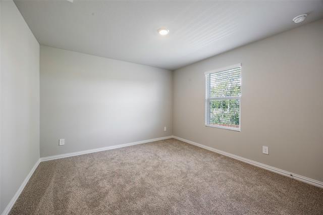 Building Photo - 4018 Sandstone Dr