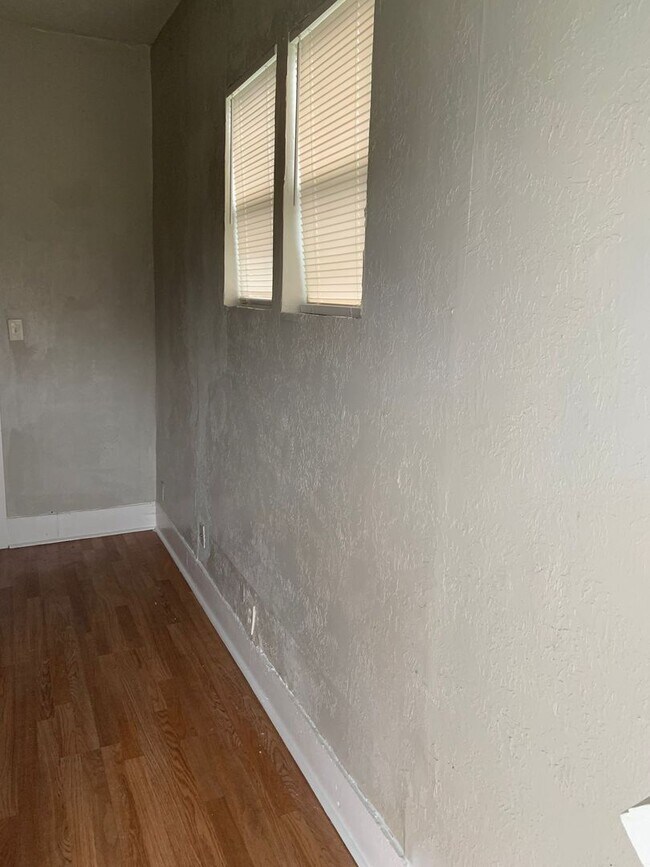 Building Photo - Completely Renovated Property, will not la...