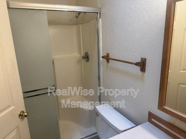 Building Photo - 1467 Cameo Ct