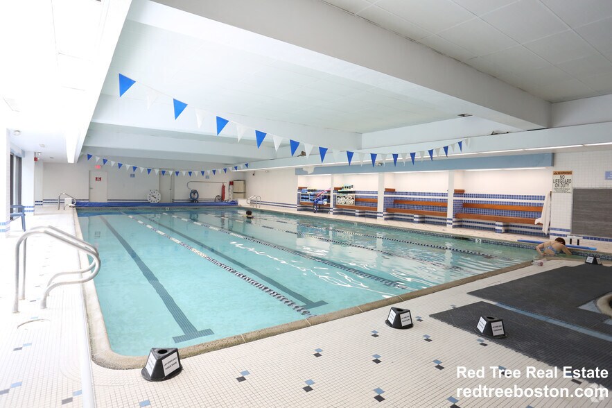 Building Photo - 1079 Commonwealth Ave