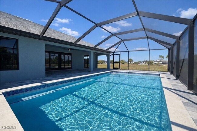 Building Photo - 3545 NW 41st Ave