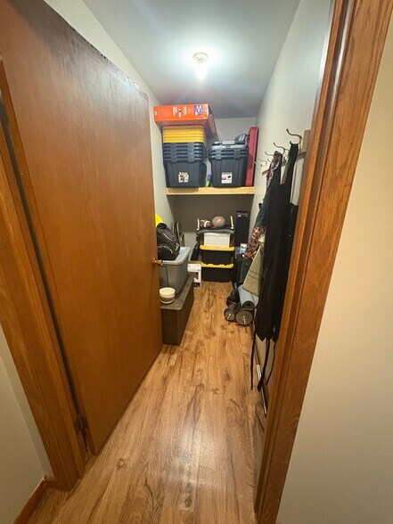 Building Photo - 119 E Welcome Ave