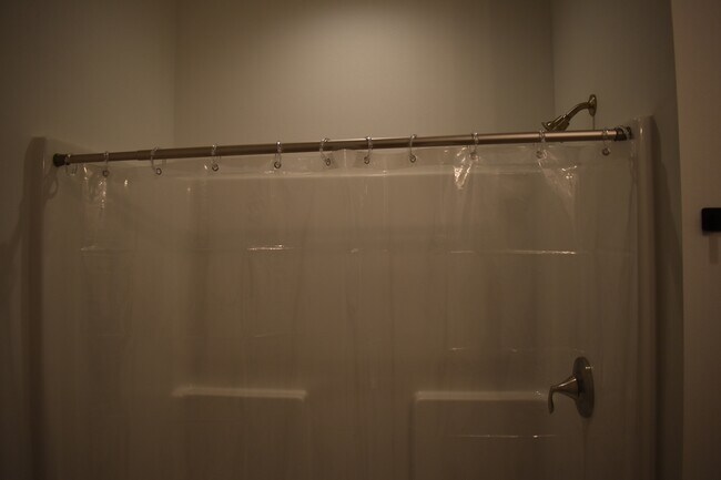 Building Photo - 318 Hatley Dr