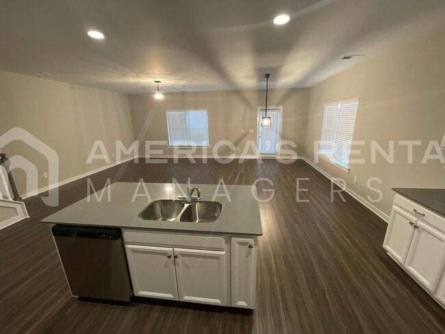 Building Photo - Home for Rent in Oak Grove, AL!!! Available to View with 48 Hour Notice!!!