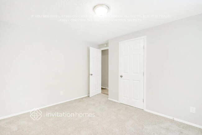 Building Photo - 5369 Olde St