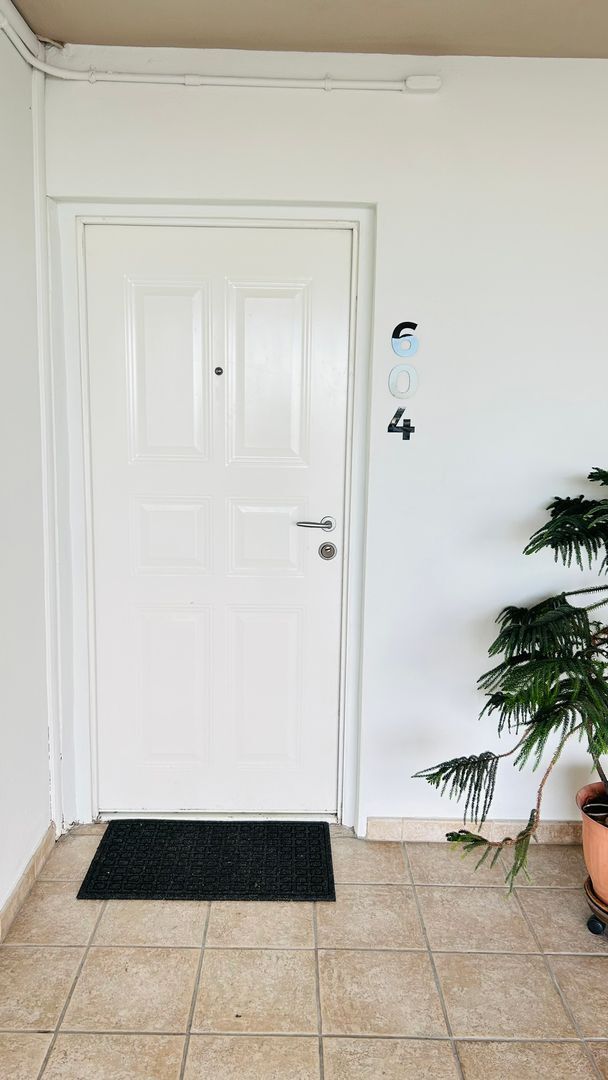 Building Photo - Stunning Waterfront One-Bedroom Apartment with Spectacular Views!