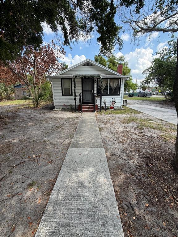 Building Photo - 443 McFall Ave