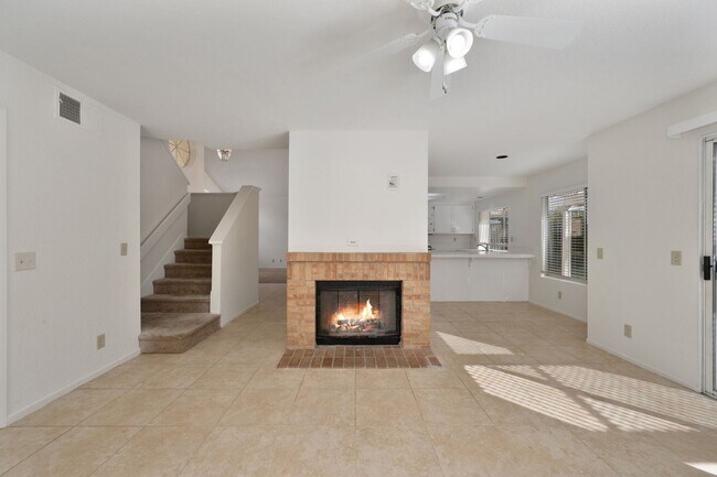 Building Photo - CHARMING HOME IN TEMECULA 3 BD/2.5 BA | OV...