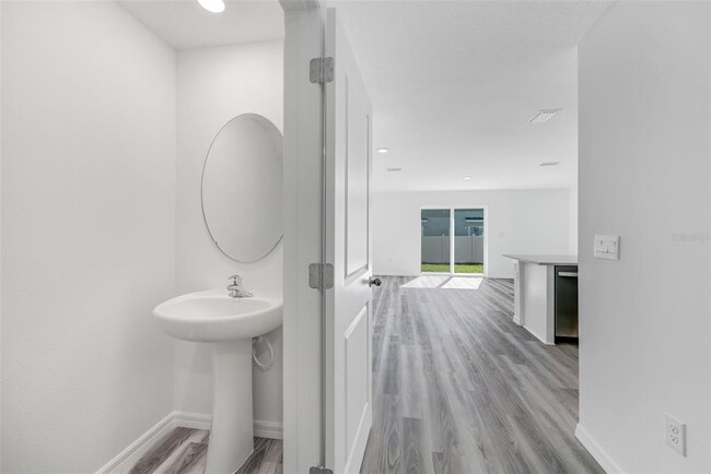 Building Photo - 455 Warm Heron Pl