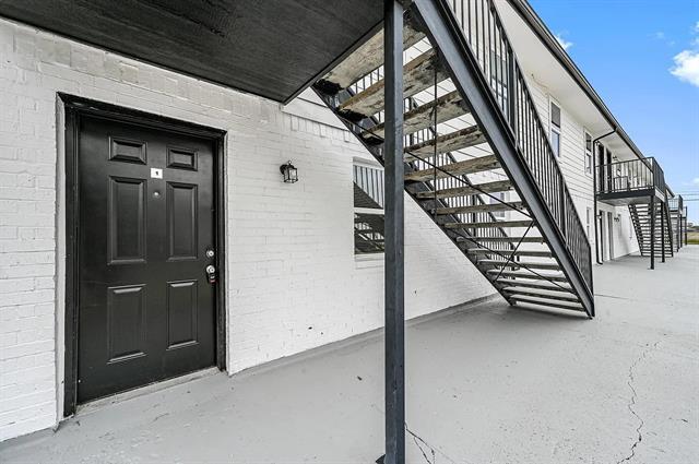 Building Photo - 500 US-75