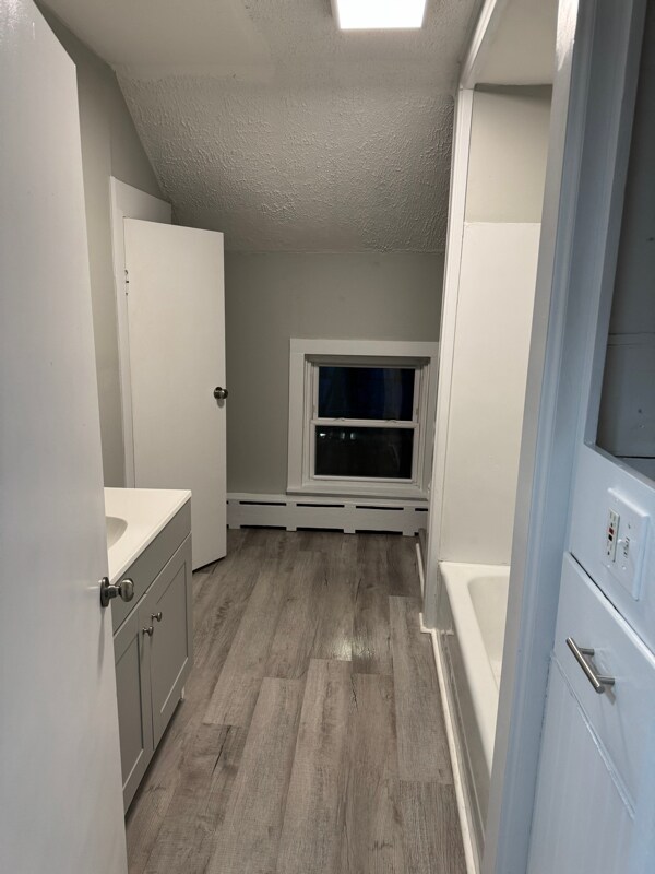 Building Photo - 222 High St