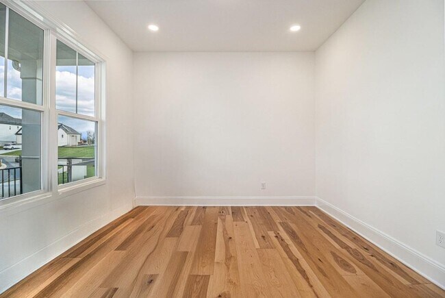 Building Photo - 4039 Tallow Pl