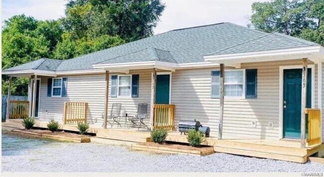 Building Photo - 3653 Edgewood Rd