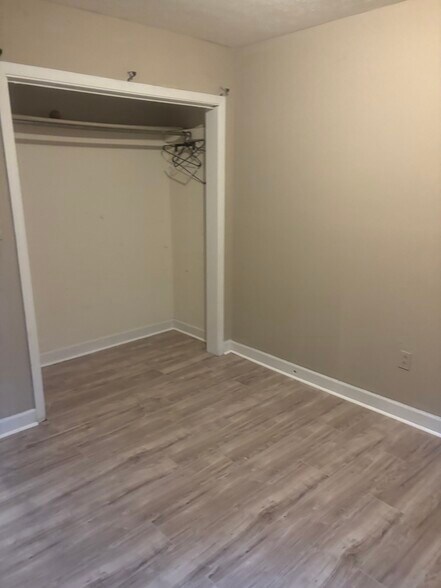 Building Photo - 1905 Breeden Lawson Way