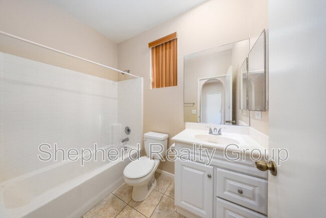 Building Photo - 2985 Breezy Meadow Cir