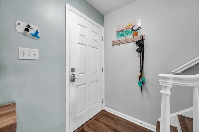 Building Photo - 4768 Coquina Key Dr SE