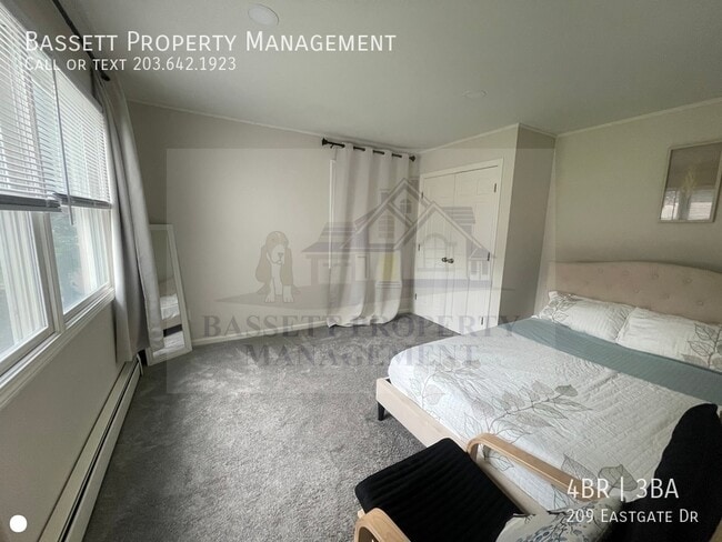 Building Photo - 209 Eastgate Dr