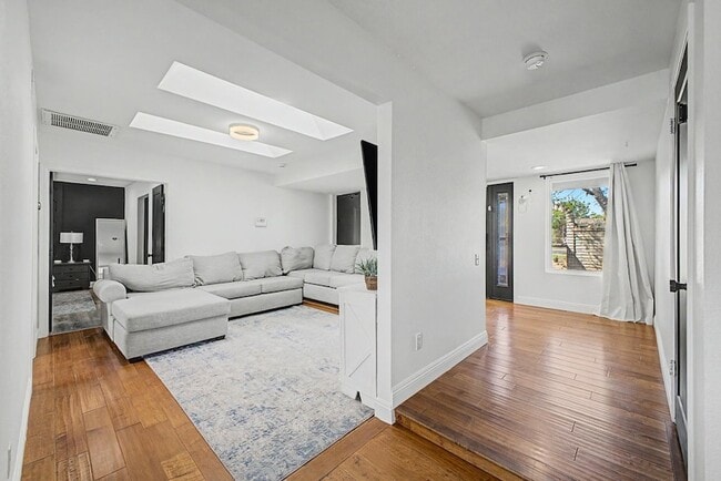 Building Photo - 6315 E Delcoa Ave