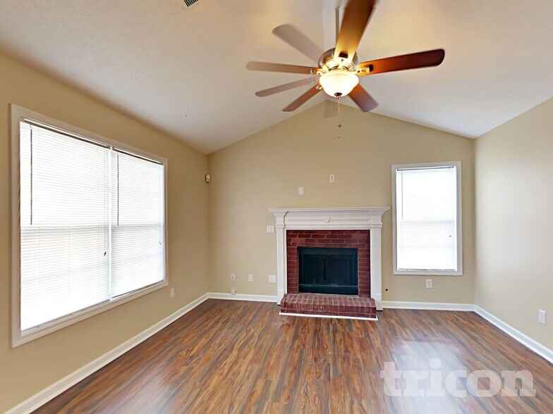 Building Photo - 2230 Telluride Dr