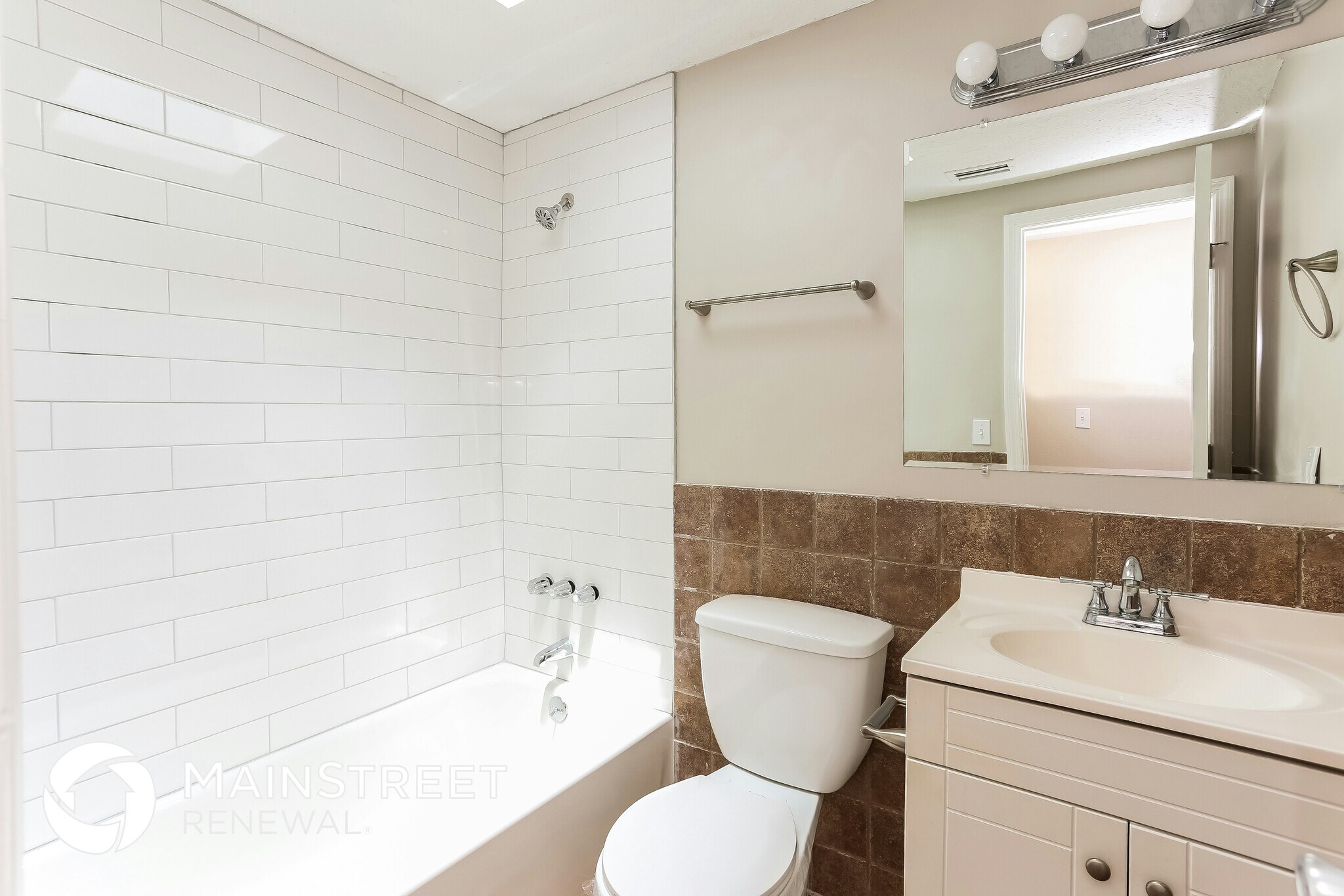 Building Photo - 10735 Merida Dr