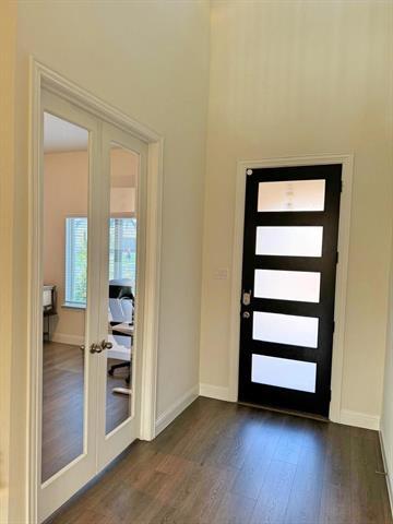 Building Photo - 204 Hardwood Trl