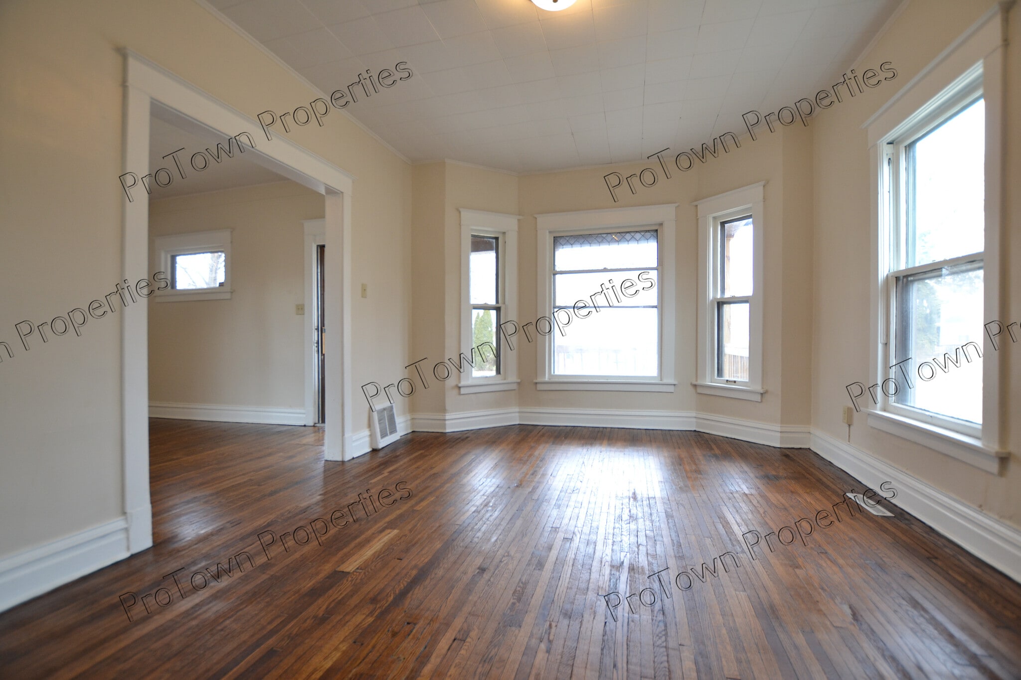 Building Photo - 508 2nd Ave