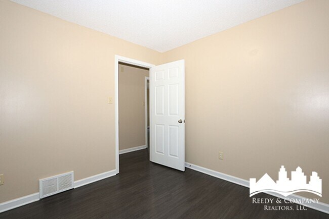 Building Photo - 1092 Cross Wood Ln