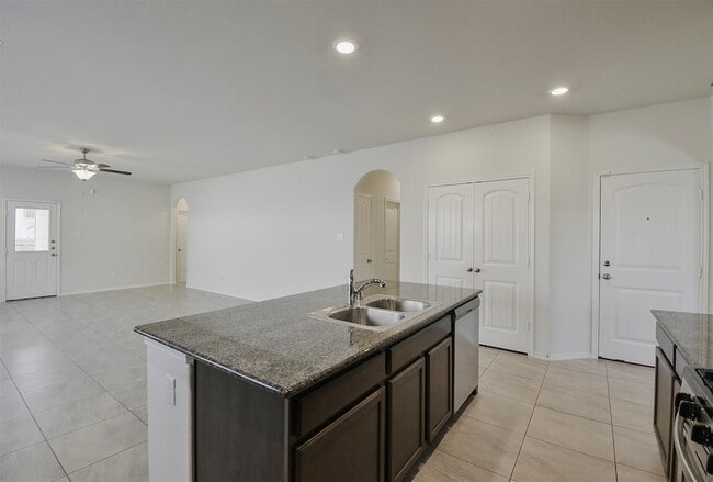 Building Photo - 4114 Trenton Arbor Ln