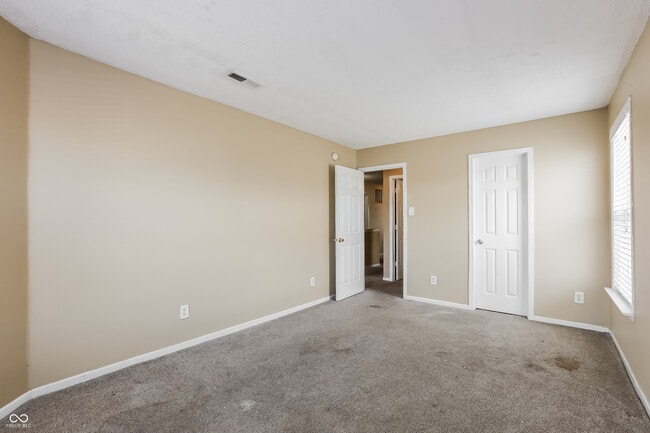 Building Photo - 12261 Maize Dr