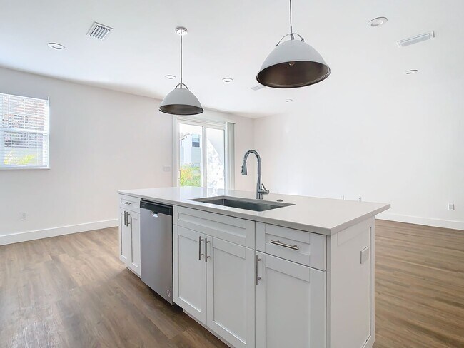 Building Photo - Now Leasing Brand New Townhouse - Available for Rent!