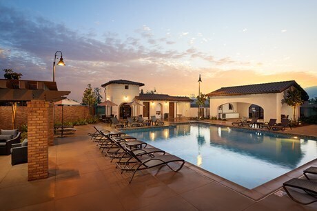 Building Photo - 537 W Foothill Blvd