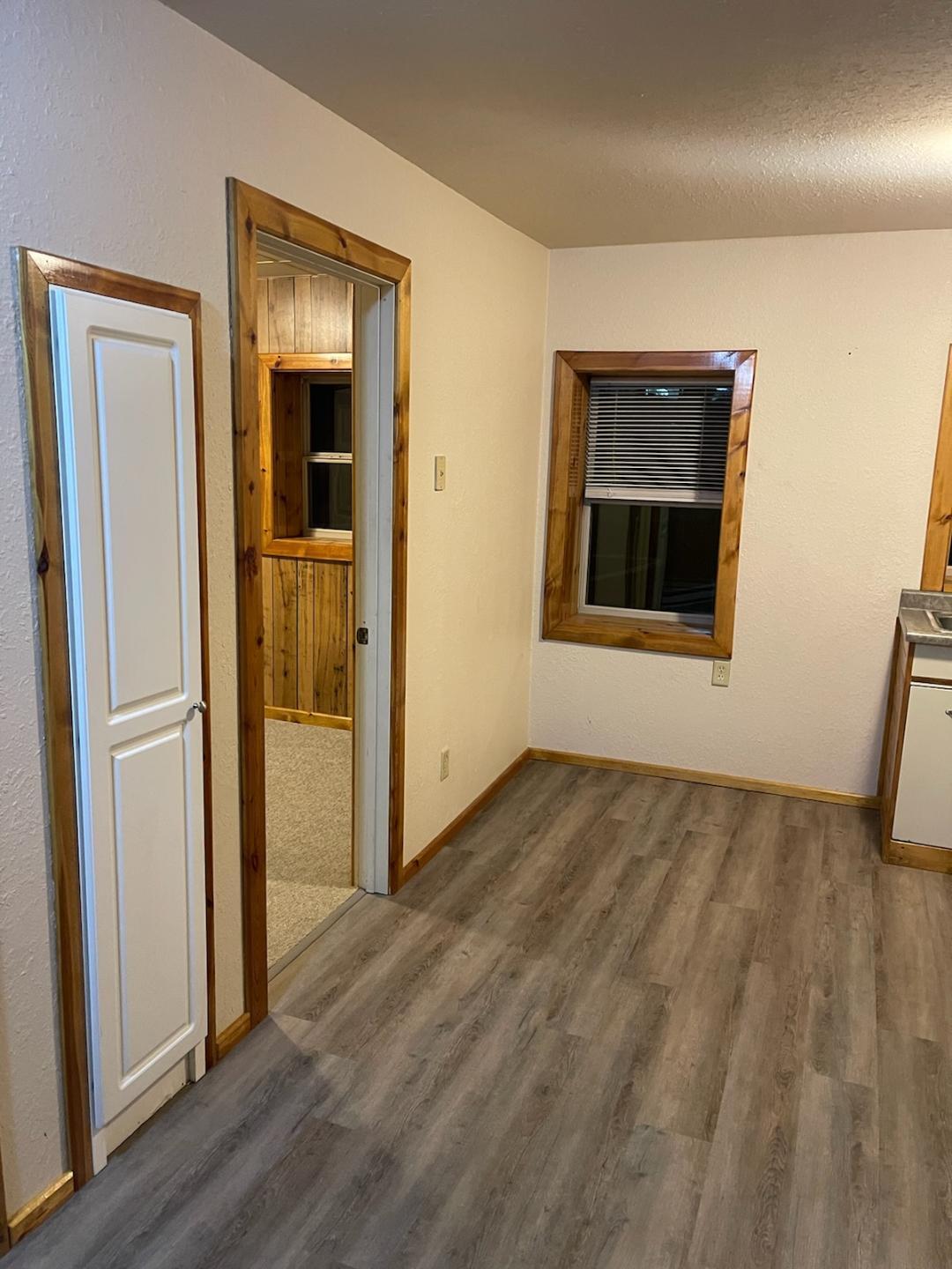 DINING - 1022 Superior Ave