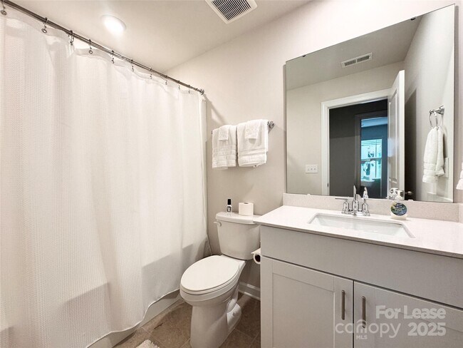 Building Photo - 4513 Millennium Ave