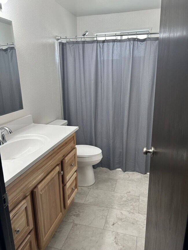 Building Photo - Fantastic Opportunity To Call This Wonderful Property Home!!!