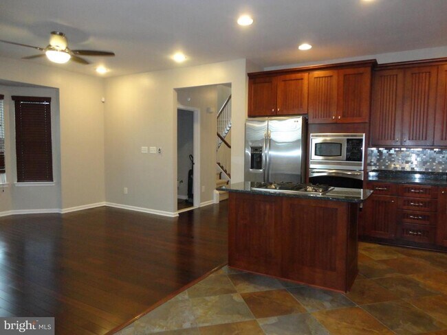 Building Photo - 25625 Anthem Terrace