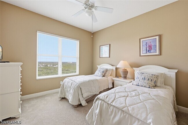 Building Photo - 420 Cove Tower Dr