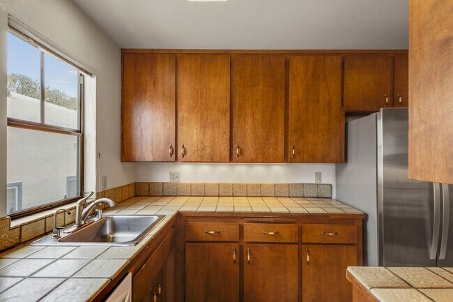 Building Photo - Ocean View Condo in Pacific Grove