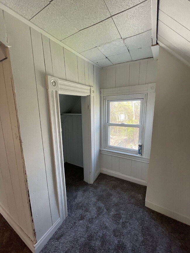 Building Photo - Cozy 3 Bedroom 1 Bath Home!
