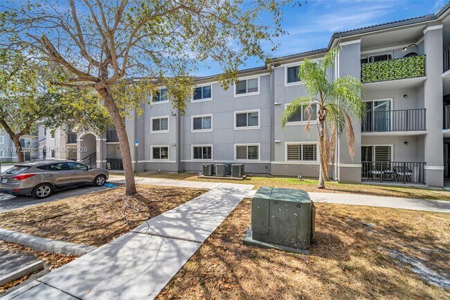 Building Photo - 15400 SW 284th St