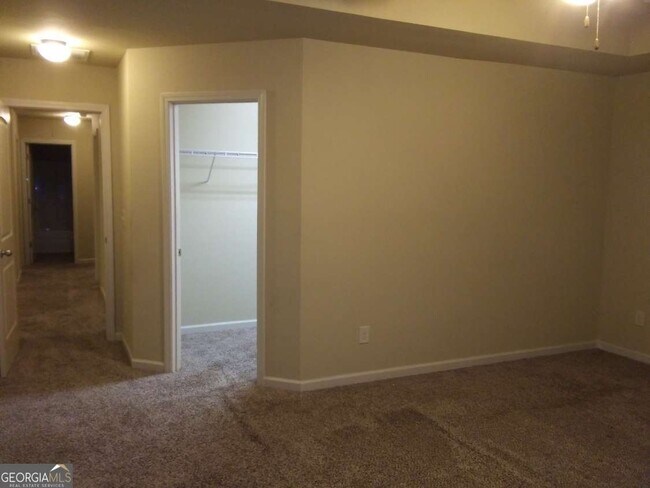 Building Photo - 232 Rankin Cir