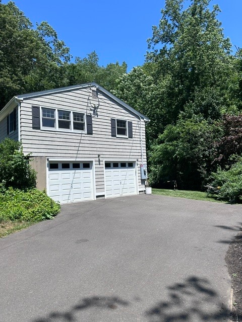 Building Photo - 34 Maler Ave