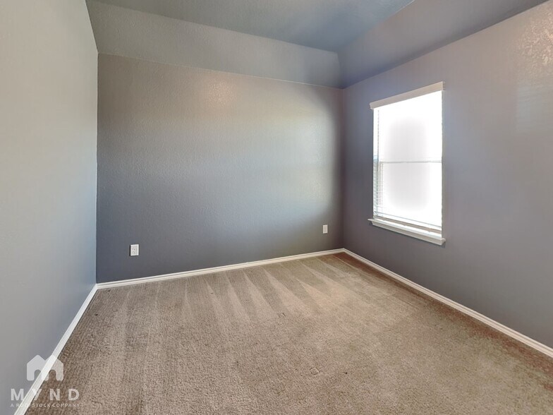 Building Photo - 9023 Canopy Bnd