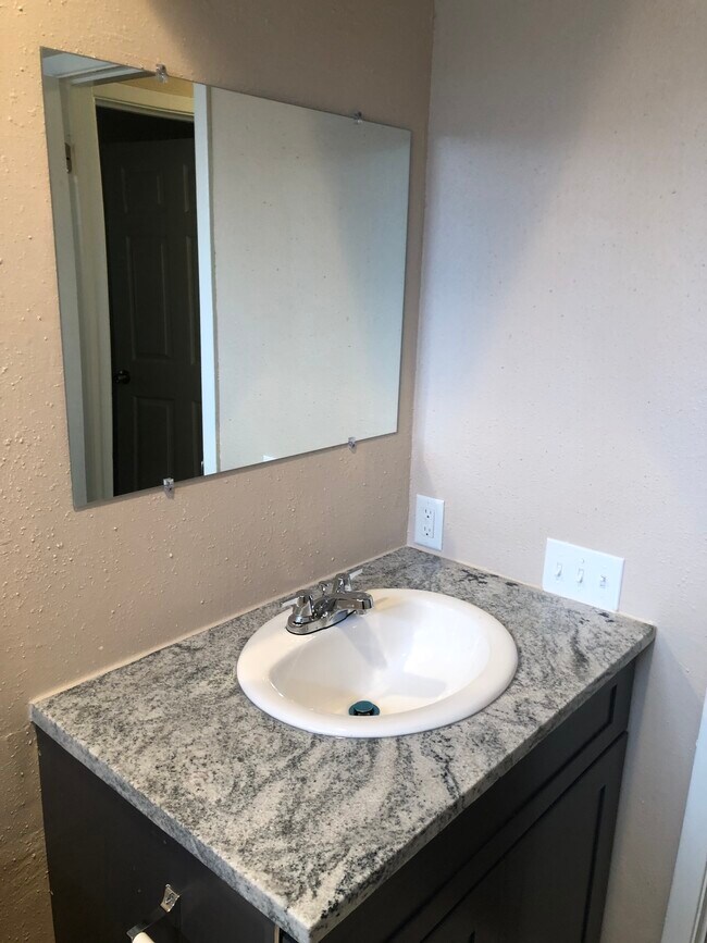 Building Photo - 4414 Monteith Dr