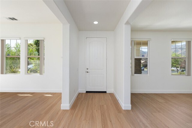 Building Photo - 11400 Bluebird Way