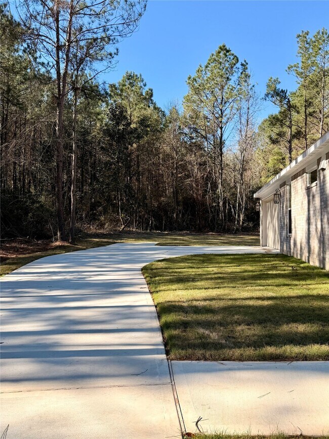 Building Photo - 12871 Oak Barrel Rd