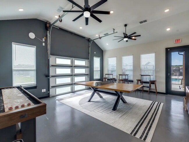 Building Photo - County Road 1106, Anna, TX 75409 - 1 BR 1 BA cottage