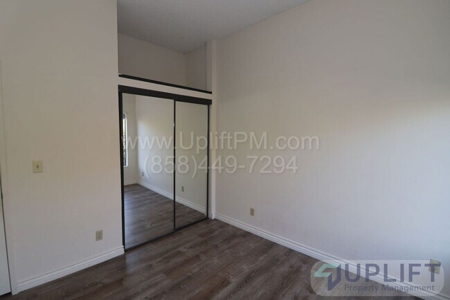Building Photo - 5170 Clairemont Mesa Blvd