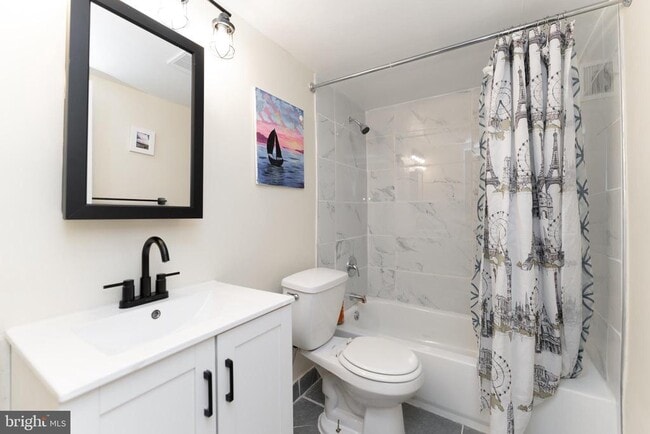 Building Photo - 1832 Metzerott Rd