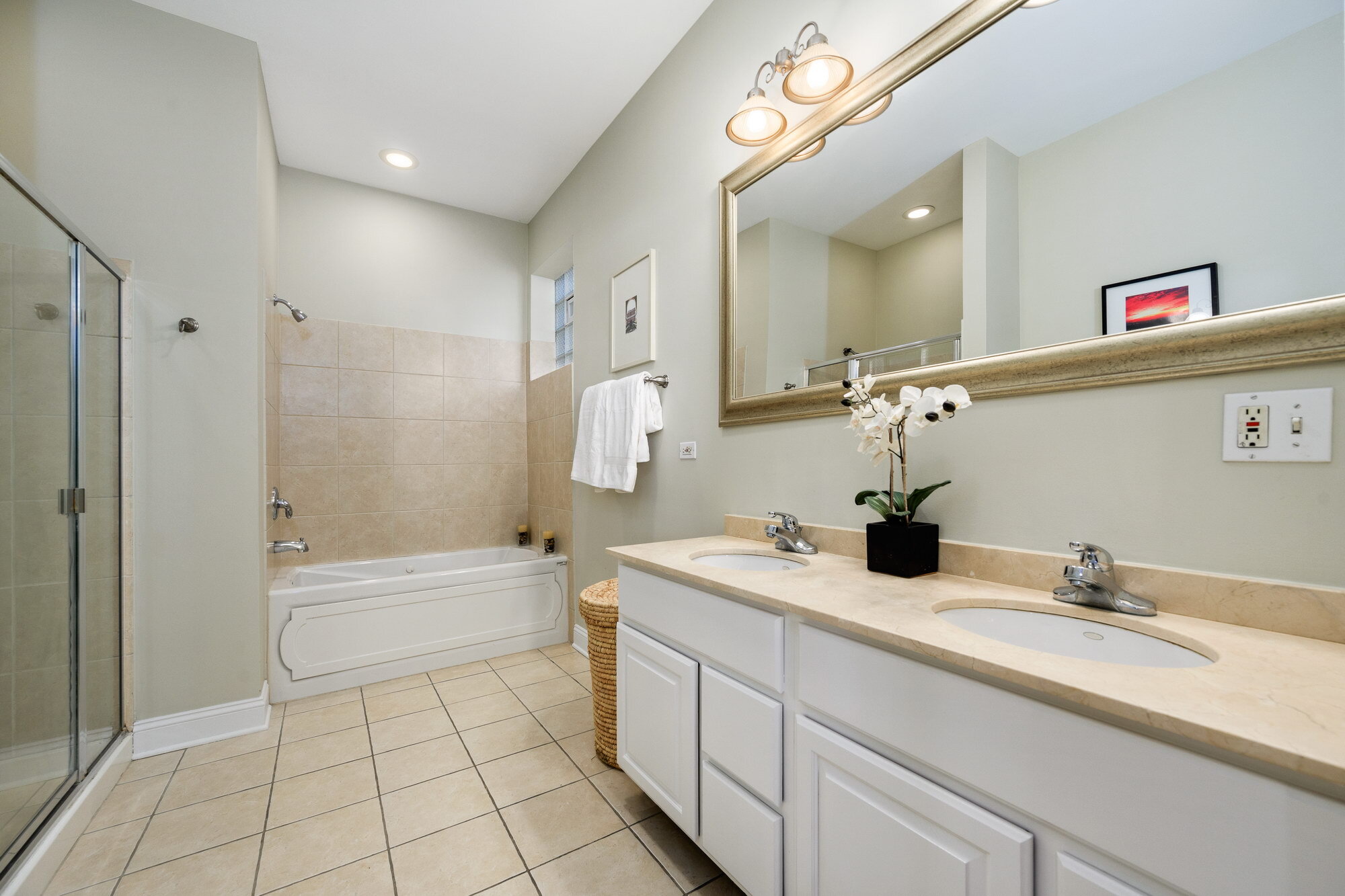 Building Photo - 2512 W Thomas St